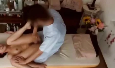 در حالی که شوهر فیلم سکسی لینک مستقیم من در حال کار است ...