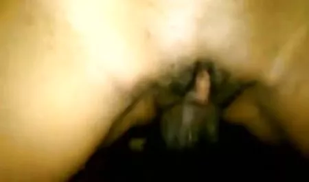 شریک طاس brazzersدانلود رایگان عضو را در گربه های دختر در تنگ سیاه و عینک روی زمین سوار می کند